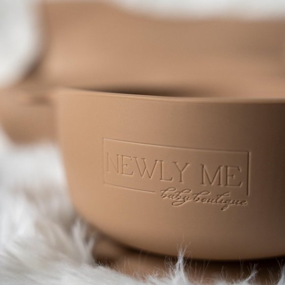 8 Piece Silicone Feeding Set - Picture 3 of 5